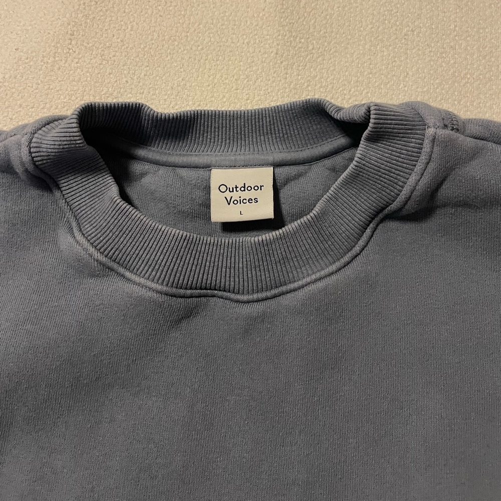 Outdoor Voices Nimbus Blue Crewneck Sweatshirt - Picture 2 of 4